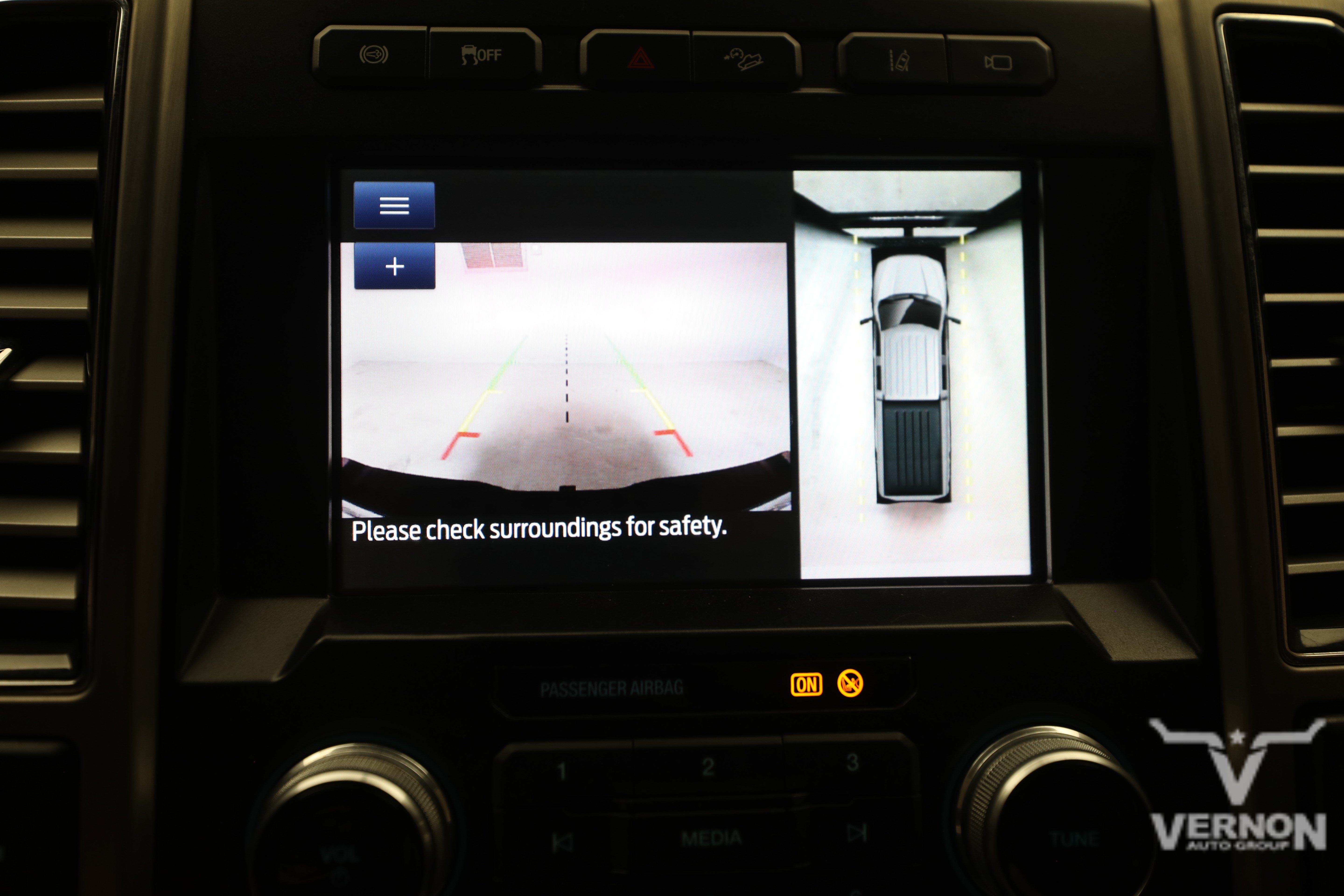 Used 2021 Ford F350 Platinum AWD/4WD image 29