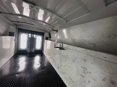 Used 2012 Ford E-350 and Econoline 350 Super Duty w/ PWR Locks & Windows Group image 15