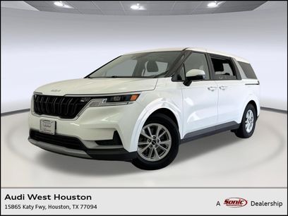 Used 2022 Kia Carnival LX