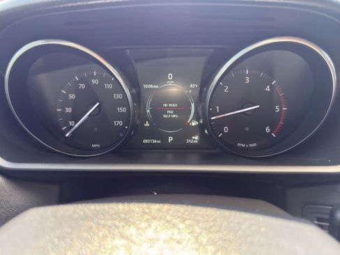Used 2016 Land Rover Range Rover Sport SE AWD/4WD image 17