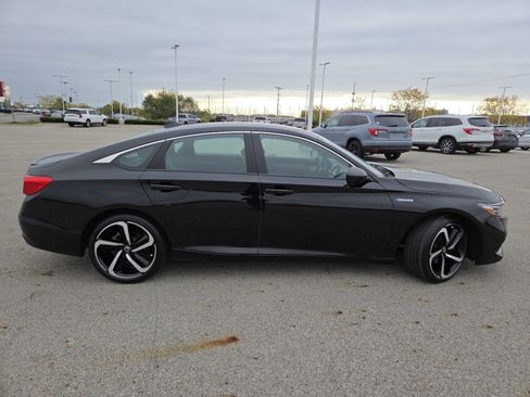Certified 2022 Honda Accord Sport image 18
