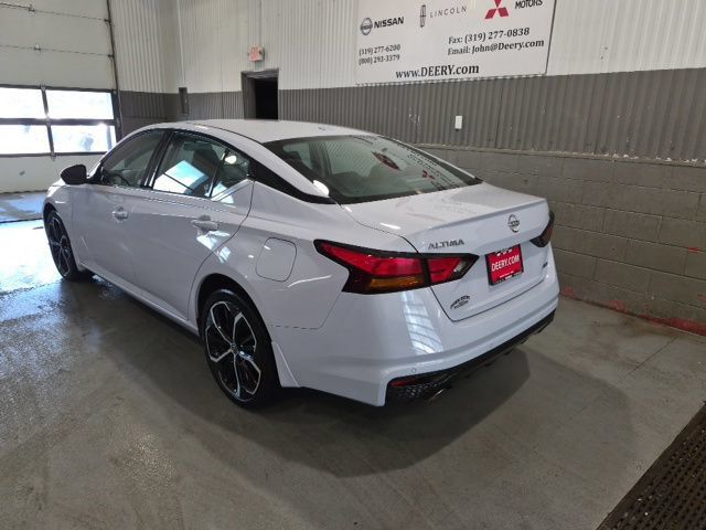 Certified 2025 Nissan Altima 2.5 SR w/ SR Premium Package AWD/4WD image 5