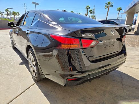 Used 2020 Nissan Altima 2.5 S image 3