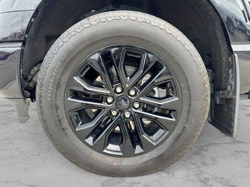 Used 2024 Ford F150 Lariat w/ Equipment Group 502A High AWD/4WD image 13