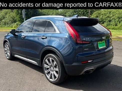 Used 2019 Cadillac XT4 Premium Luxury AWD/4WD image 4