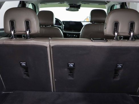 Used 2025 Chevrolet Trax ACTIV w/ Driver Confidence Package image 28