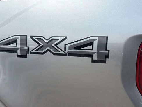 Used 2024 Ford F150 Lariat AWD/4WD image 23