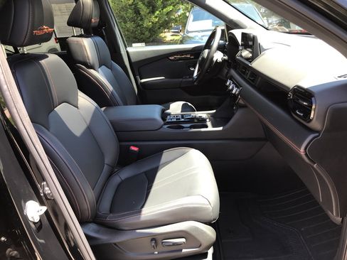 Used 2023 Honda Pilot TrailSport image 36
