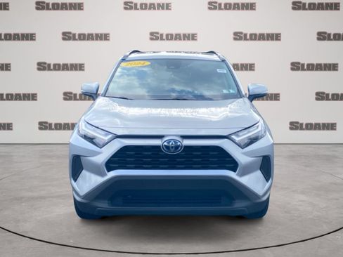 Used 2024 Toyota RAV4 XLE AWD/4WD image 8