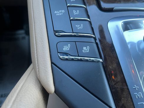 Used 2015 Porsche Cayenne Diesel image 37