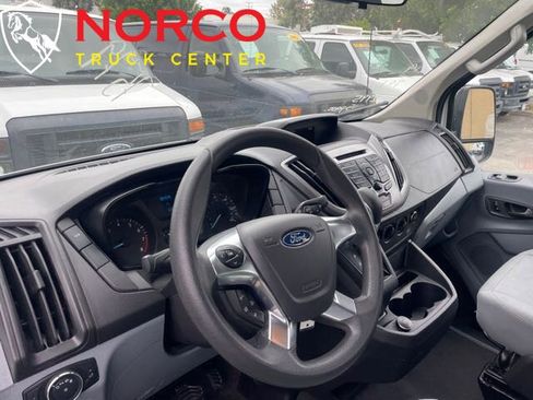 Used 2019 Ford Transit 350 XLT image 14
