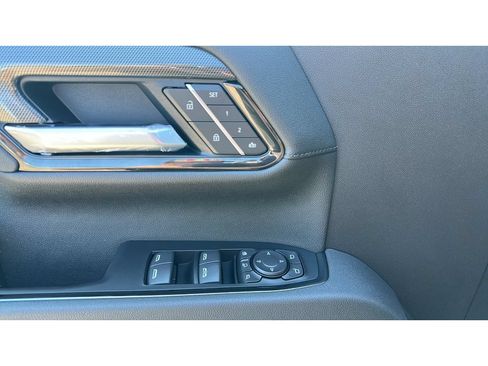 New 2026 GMC Sierra 2500 AT4 AWD/4WD image 13