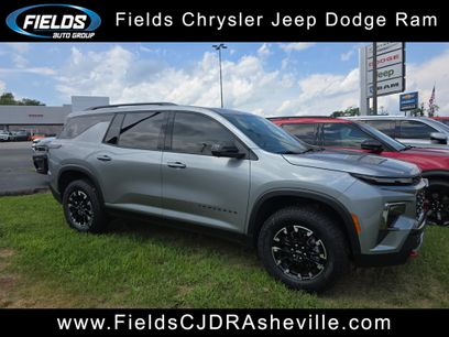 Used 2025 Chevrolet Traverse Z71 w/ Driver Confidence Package