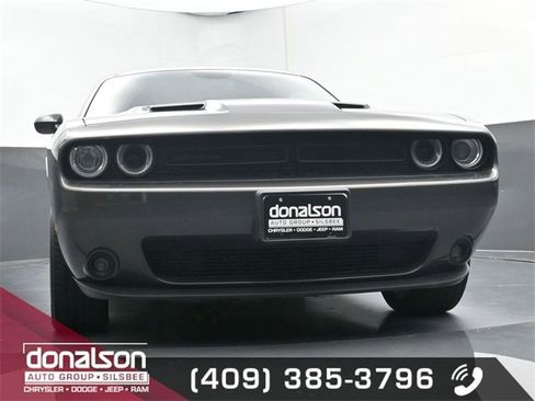 Used 2019 Dodge Challenger SXT w/ Blacktop Package image 14