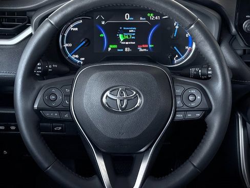 Used 2024 Toyota RAV4 XLE Premium image 10