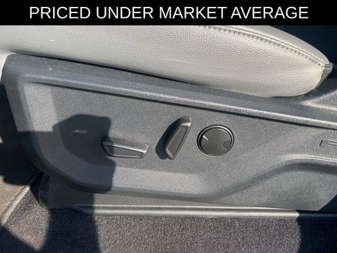 Used 2025 Ford F150 Lightning Flash image 13