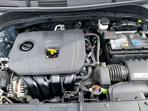 Used 2023 Kia Soul LX w/ LX Technology Package image 32