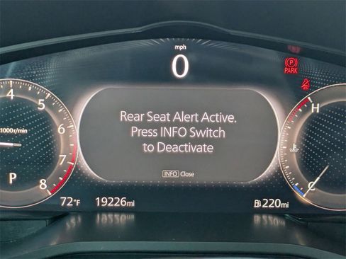 Used 2025 MAZDA CX-90 3.3 Turbo w/ Premium Sport Pkg image 16