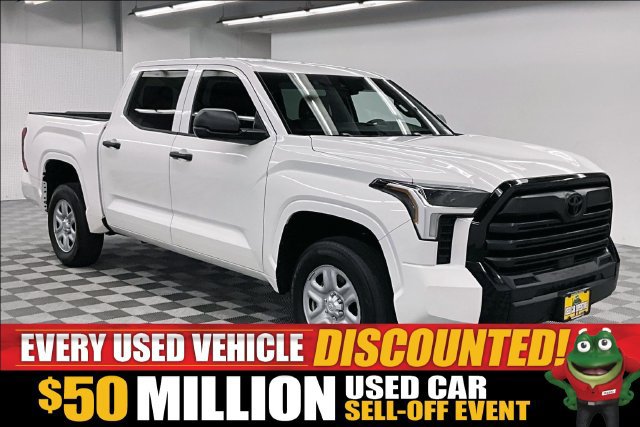 Used 2025 Toyota Tundra SR w/ SR Tow Package AWD/4WD image 1
