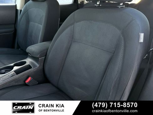 Used 2013 Nissan Rogue S image 21