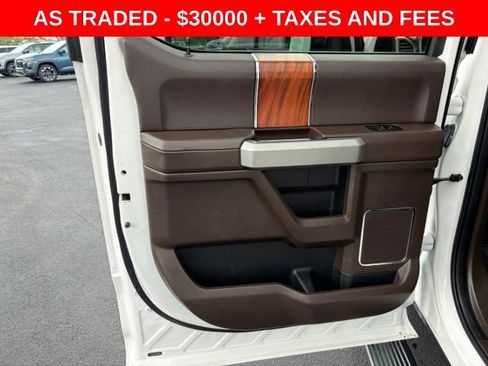 Used 2018 Ford F150 King Ranch w/ Equipment Group 601A Luxury AWD/4WD image 13