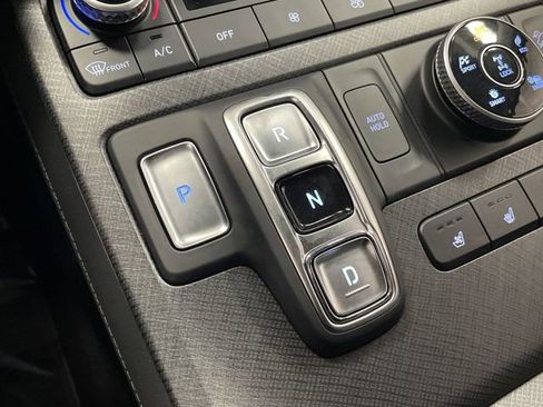 Used 2024 Hyundai Palisade Limited image 24