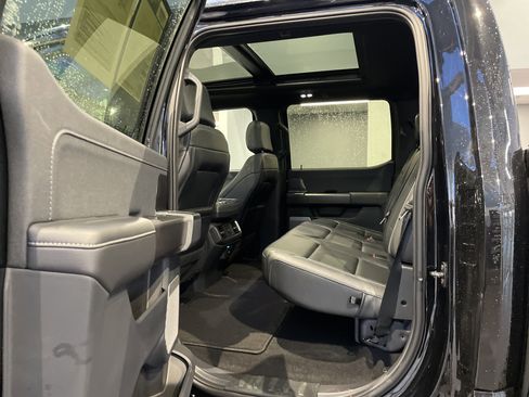 Used 2026 Ford F150 Lariat AWD/4WD image 41