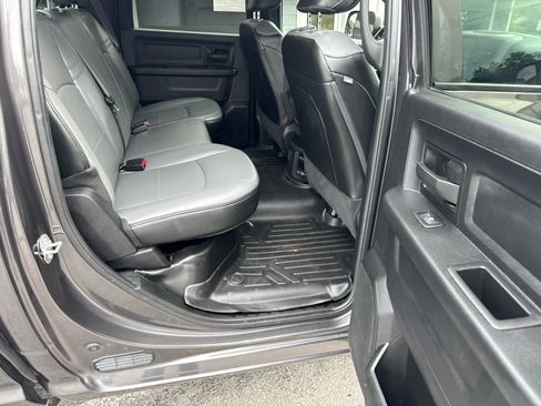 Used 2022 RAM 3500 Tradesman AWD/4WD image 18
