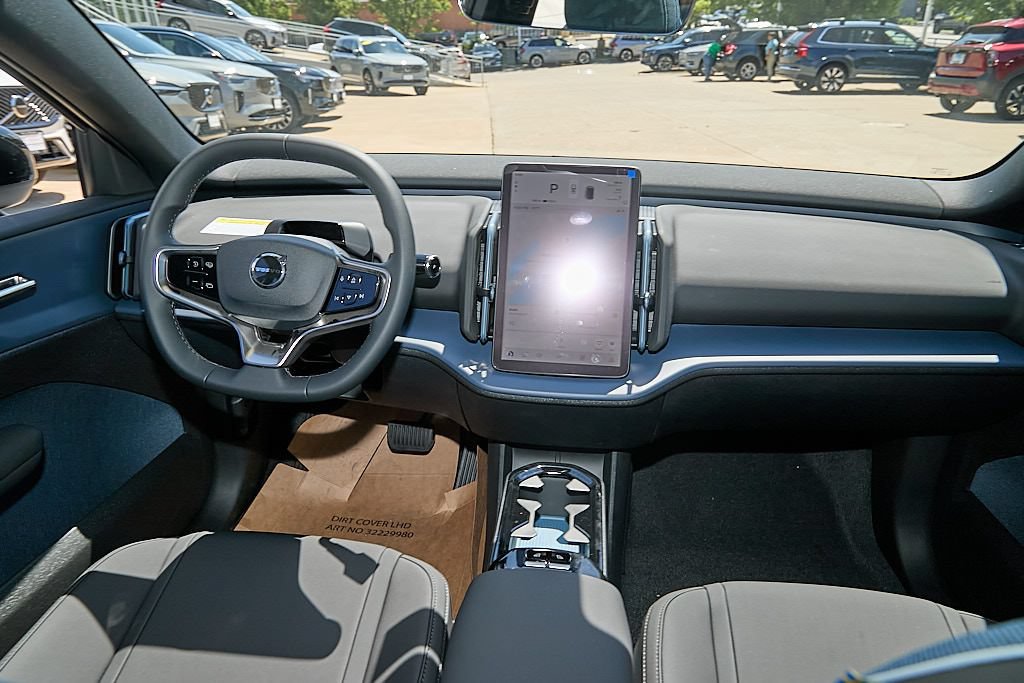 New 2026 Volvo EX30 Plus w/ Protection Package AWD/4WD image 22