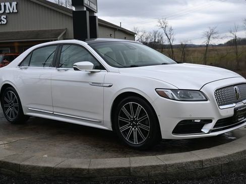 Used 2017 Lincoln Continental Reserve w/ Technology Package image 3