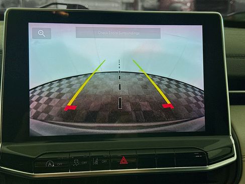 Used 2022 Jeep Compass Limited image 22