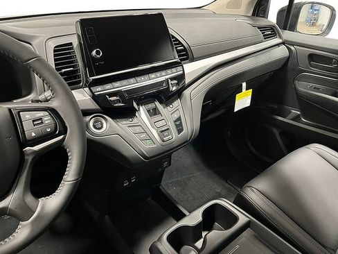 New 2026 Honda Odyssey EX-L image 17