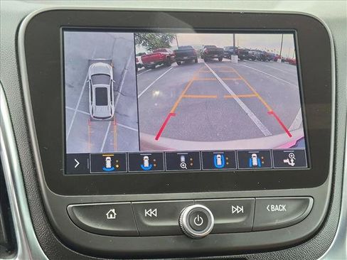 Certified 2019 Chevrolet Equinox Premier FWD image 19