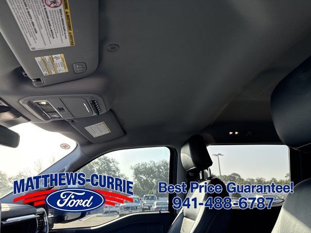 Used 2023 Ford F250 Lariat w/ Sport Appearance Package AWD/4WD image 12