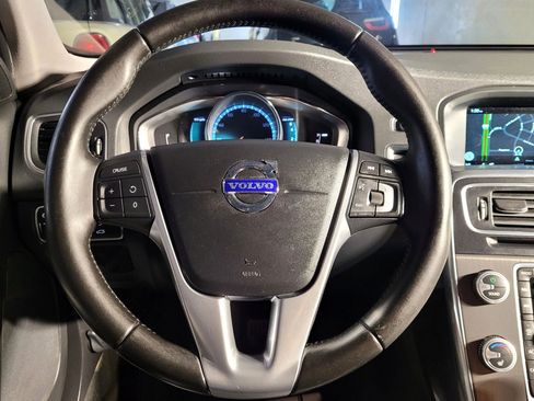 Used 2016 Volvo S60 T5 Premier image 24