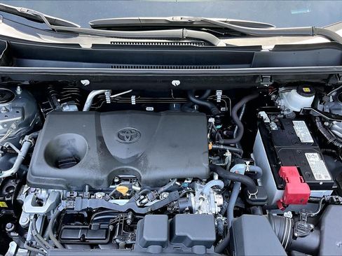 Used 2024 Toyota RAV4 XLE Premium FWD image 32