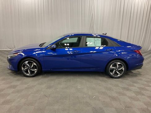 Used 2023 Hyundai Elantra SEL w/ Convenience Package image 8