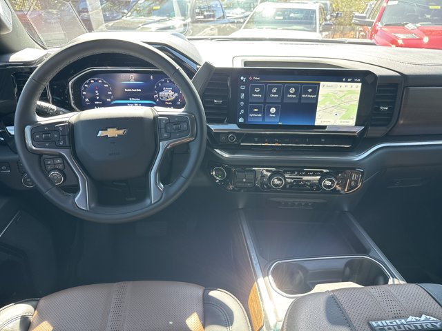 Used 2026 Chevrolet Silverado 3500 High Country w/ High Country Premium Package AWD/4WD image 26