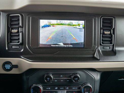 Used 2021 Ford Bronco Big Bend image 23