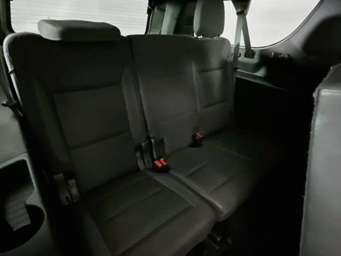 Used 2022 Chevrolet Suburban LS w/ Driver Alert Package AWD/4WD image 26