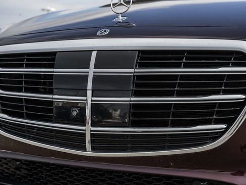 Used 2023 Mercedes-Benz S 580 4MATIC Sedan image 12