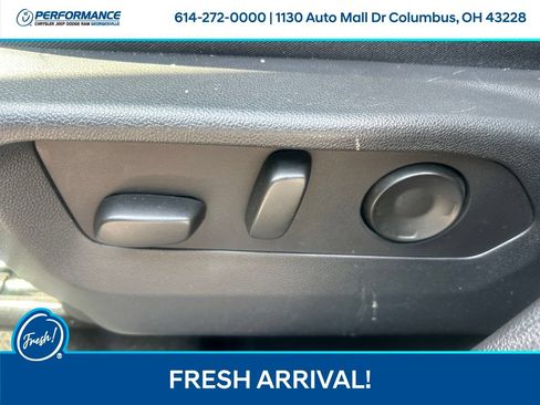 Used 2024 Buick Envision Preferred AWD/4WD image 19