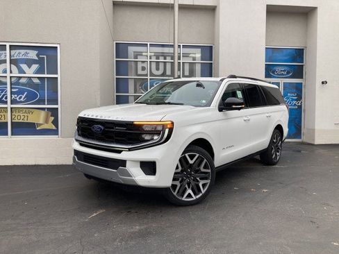 Used 2026 Ford Expedition Max Platinum w/ Platinum Ultimate Package image 1