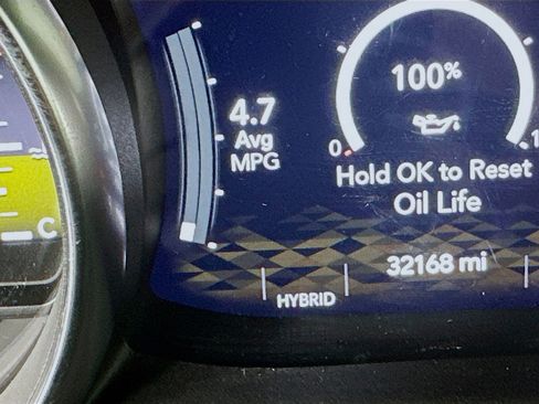 Used 2023 Jeep Wrangler Sahara w/ Cold Weather Group image 19