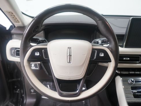 Used 2020 Lincoln Aviator Black Label Grand Touring w/ Class IV Trailer Tow Package AWD/4WD image 18