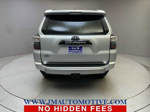 Used 2020 Toyota 4Runner TRD Off-Road Premium image 4