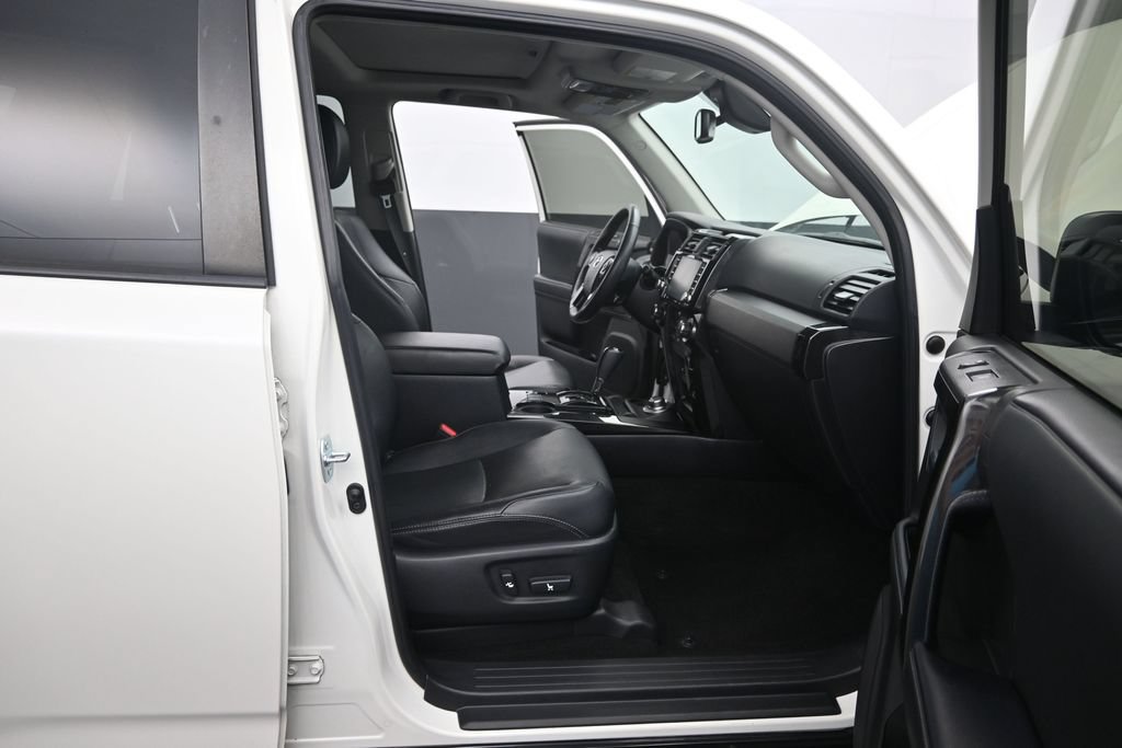 Used 2021 Toyota 4Runner Nightshade AWD/4WD image 21