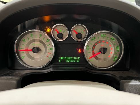 Used 2010 Ford Edge SEL image 19