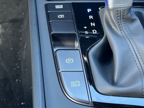 New 2026 Hyundai Elantra SEL Sport Premium FWD image 31
