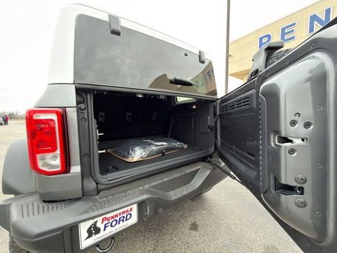 New 2025 Ford Bronco Heritage Edition image 7